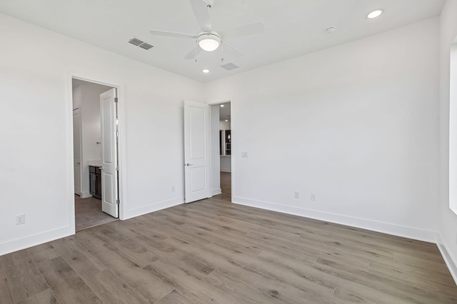 Spacious, unfurnished interior of a new home in Freedom at Anthem, Kyle (Image 20). Spacious, unfurnished interior of a new home in Freedom at Anthem, Kyle (Image 20).