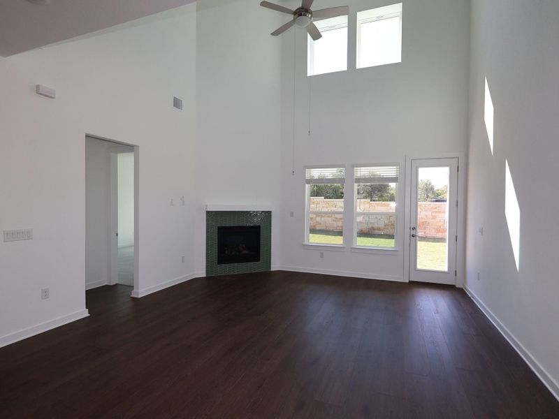 Spacious, unfurnished interior of a new home in Marble Creek Crossing, Austin (Image 26). Spacious, unfurnished interior of a new home in Marble Creek Crossing, Austin (Image 26).