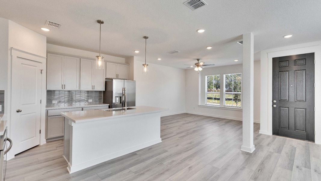 Furnished interior view inside a new home in Creeks Crossing, Elgin (Image 10).