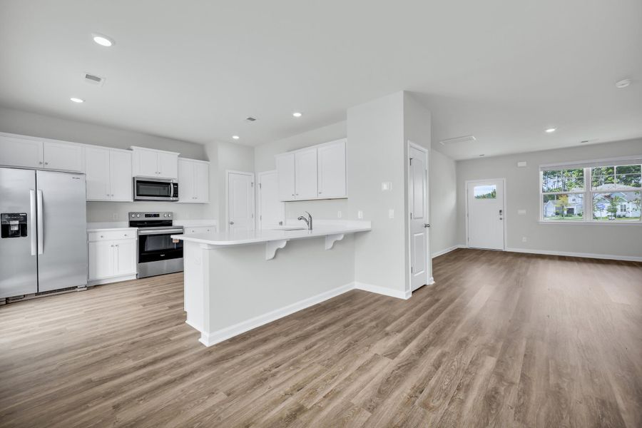 Furnished interior view inside a new home in Hillcrest, Ravenel (Image 12).