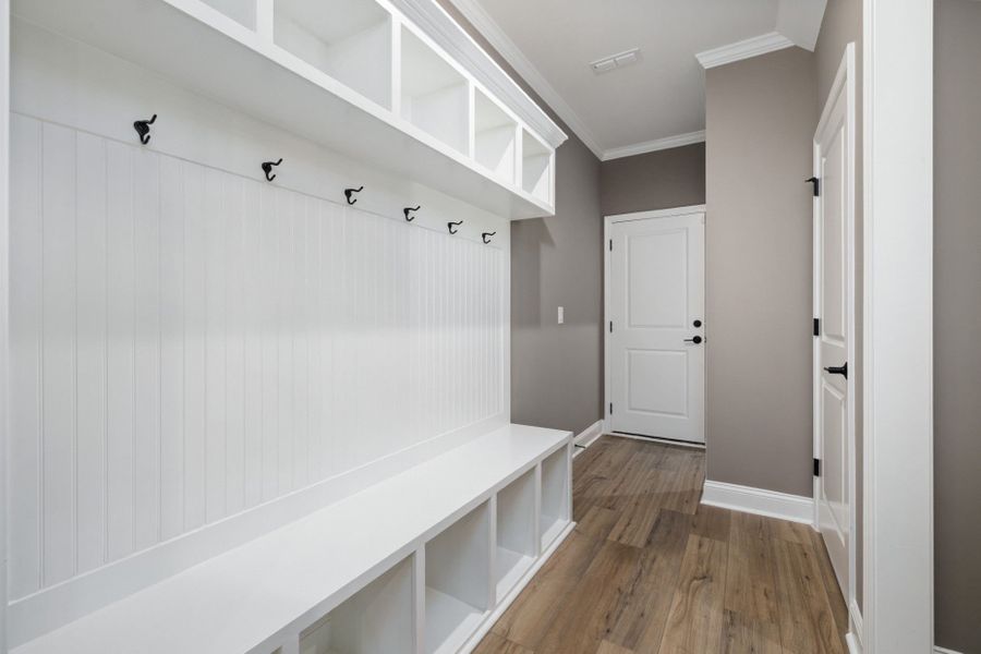 Representative unfurnished interior of a home built from the Stonebrook by Pulte Homes in The Retreat at Salem Glen, Clemmons (Image 19). Representative unfurnished interior of a home built from the Stonebrook by Pulte Homes in The Retreat at Salem Glen, Clemmons (Image 19).