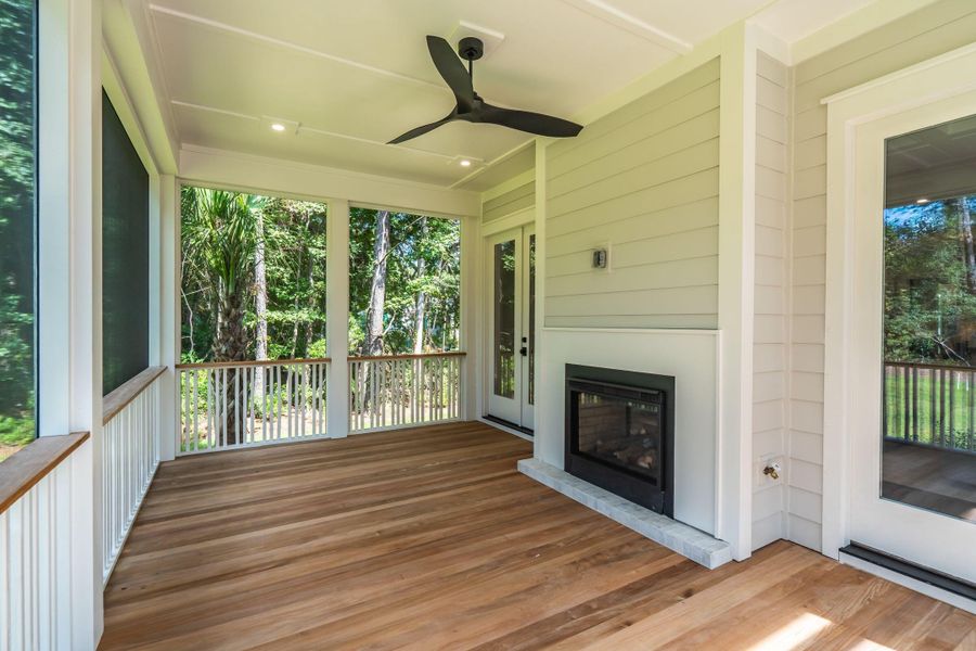 Exterior details and patio area of a home in , Mount Pleasant (Image 38).