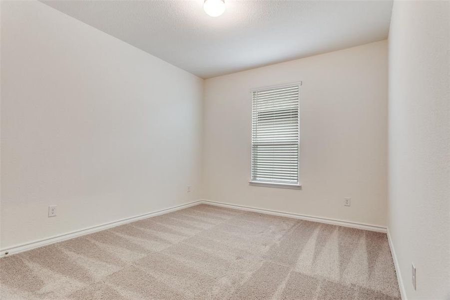 Spacious, unfurnished interior of a new home in Sierra Vista at Kelly Ranch, Aledo (Image 24).