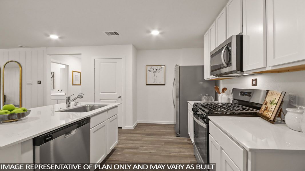Furnished interior view inside a new home in Lexington Heights, Willis (Image 10).