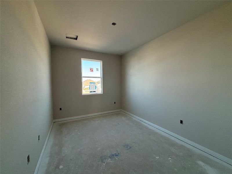 Spacious, unfurnished interior of a new home in Covered Bridge, Hutto (Image 22). Spacious, unfurnished interior of a new home in Covered Bridge, Hutto (Image 22).