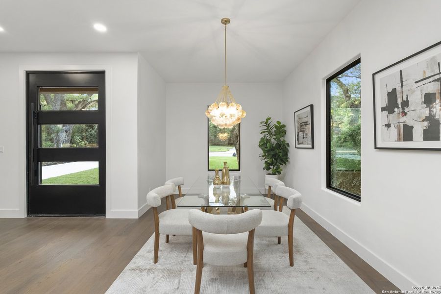 Furnished interior view inside a new home in , Alamo Heights (Image 16). Furnished interior view inside a new home in , Alamo Heights (Image 16).