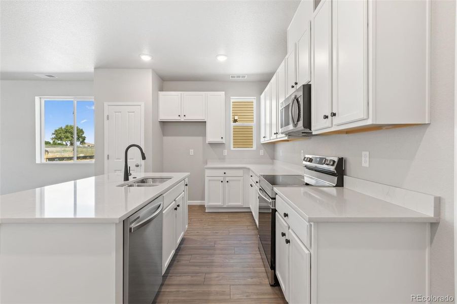 Furnished interior view inside a new home in Spring Valley, Longmont (Image 12).