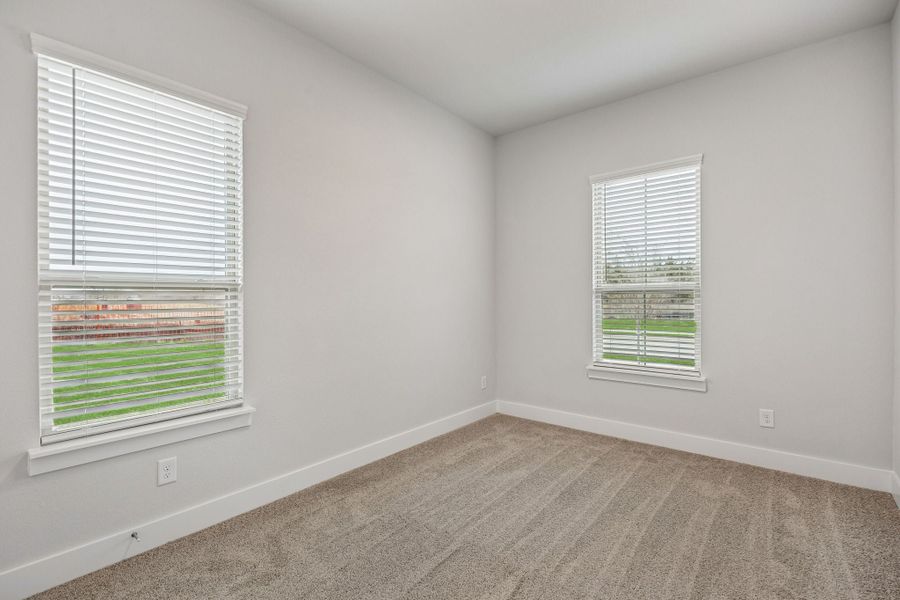 Spacious, unfurnished interior of a new home in Dove Hollow, Waxahachie (Image 30). Spacious, unfurnished interior of a new home in Dove Hollow, Waxahachie (Image 30).