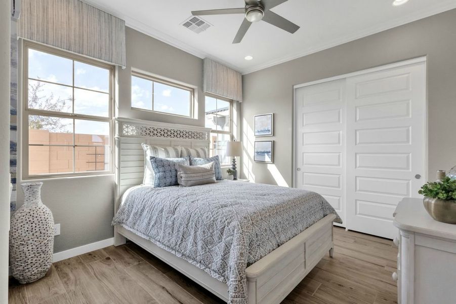 Representative furnished interior of a home built from the Residence Six by Blandford Homes in Earnhardt Ranch, Chandler (Image 16). Representative furnished interior of a home built from the Residence Six by Blandford Homes in Earnhardt Ranch, Chandler (Image 16).
