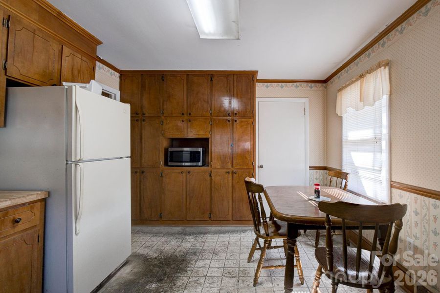 Furnished interior view inside a new home in , Pageland (Image 15).