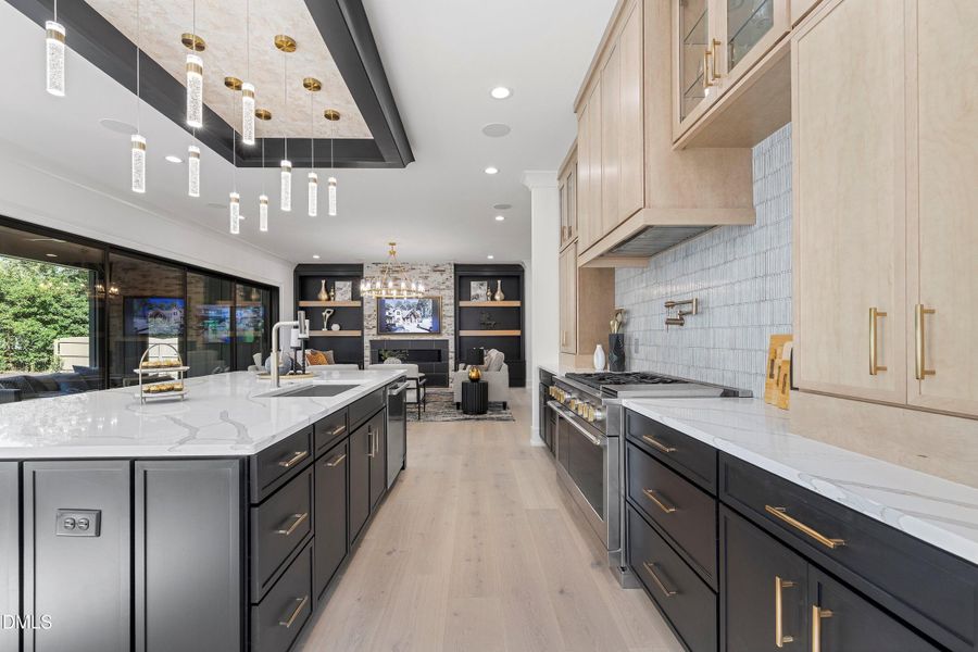 44-405 Latimer Rd_4555