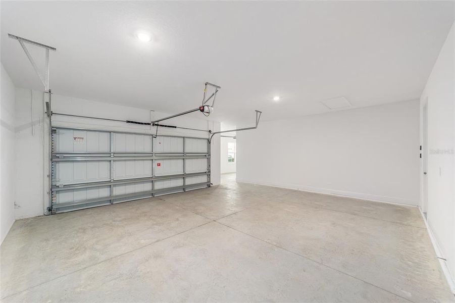 Spacious, unfurnished interior of a new home in , Ocala (Image 16). Spacious, unfurnished interior of a new home in , Ocala (Image 16).