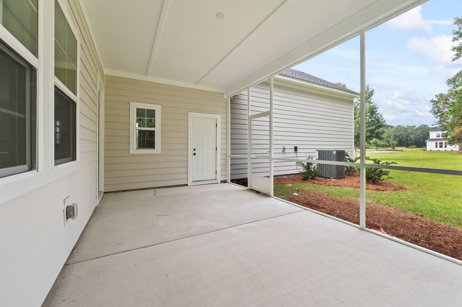Representative exterior details of a home built from the Sara by Hunter Quinn Homes in Beaufort County Homes, Beaufort (Image 4). Representative exterior details of a home built from the Sara by Hunter Quinn Homes in Beaufort County Homes, Beaufort (Image 4).