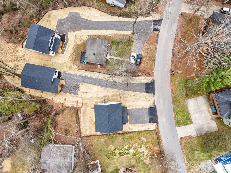 Image 44 of a home in .