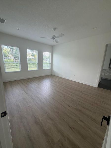 Spacious, unfurnished interior of a new home in , Altamonte Springs (Image 10). Spacious, unfurnished interior of a new home in , Altamonte Springs (Image 10).