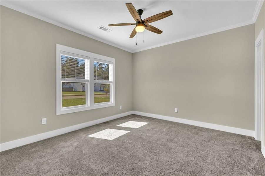 Spacious, unfurnished interior of a new home in , Macon (Image 29).