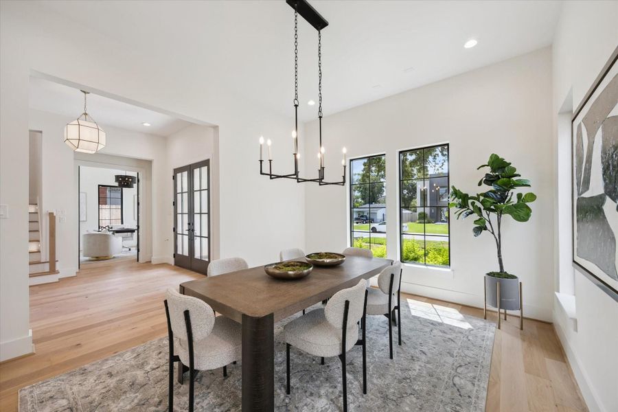 Grand size Formal Dining with an abundance of natural light and wide open space. Grand size Formal Dining with an abundance of natural light and wide open space.
