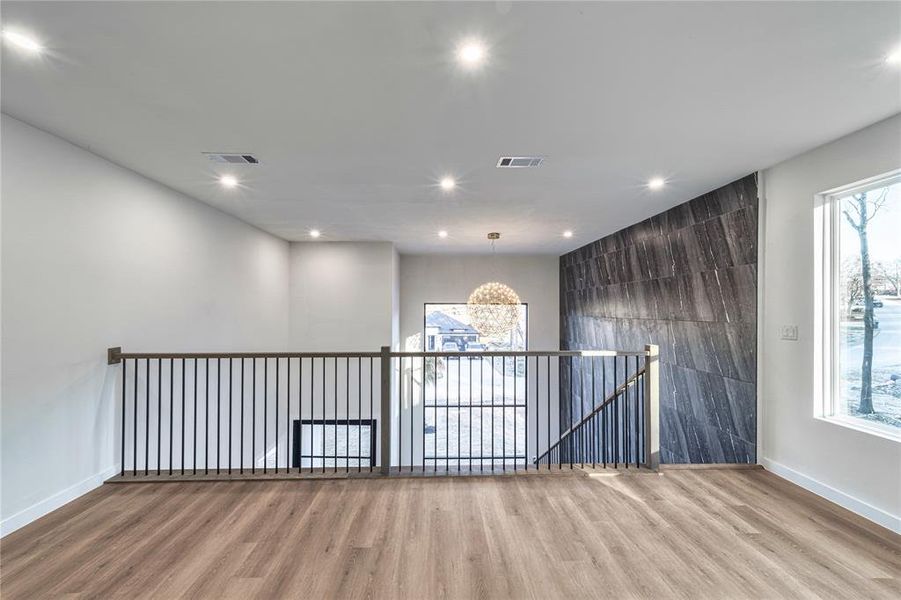 Spacious, unfurnished interior of a new home in , Dallas (Image 32).