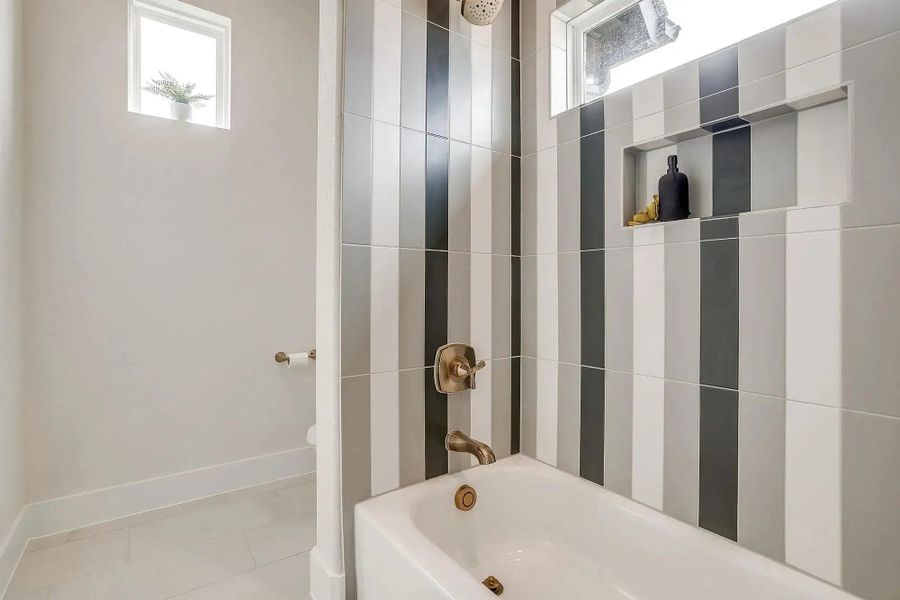 Representative furnished interior of a home built from the The Carley by Elmwood Custom Homes in Byrum Ranch, Maypearl (Image 25).