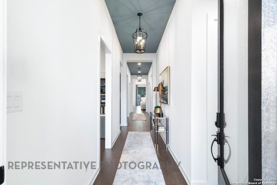Furnished interior view inside a new home in The Ranches at Creekside, Boerne (Image 11). Furnished interior view inside a new home in The Ranches at Creekside, Boerne (Image 11).
