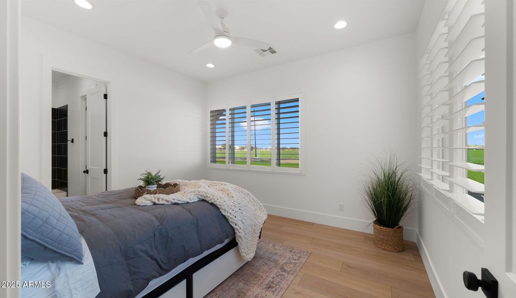 Every room is huge! Every room is huge!