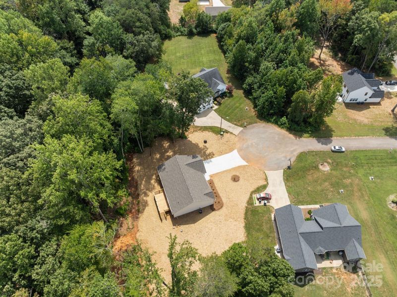 Image 34 of a home in .