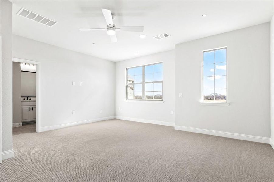 019-1204Armstrong-TheColony-TX-75056-PrimaryBedroom.jpg-SMALL