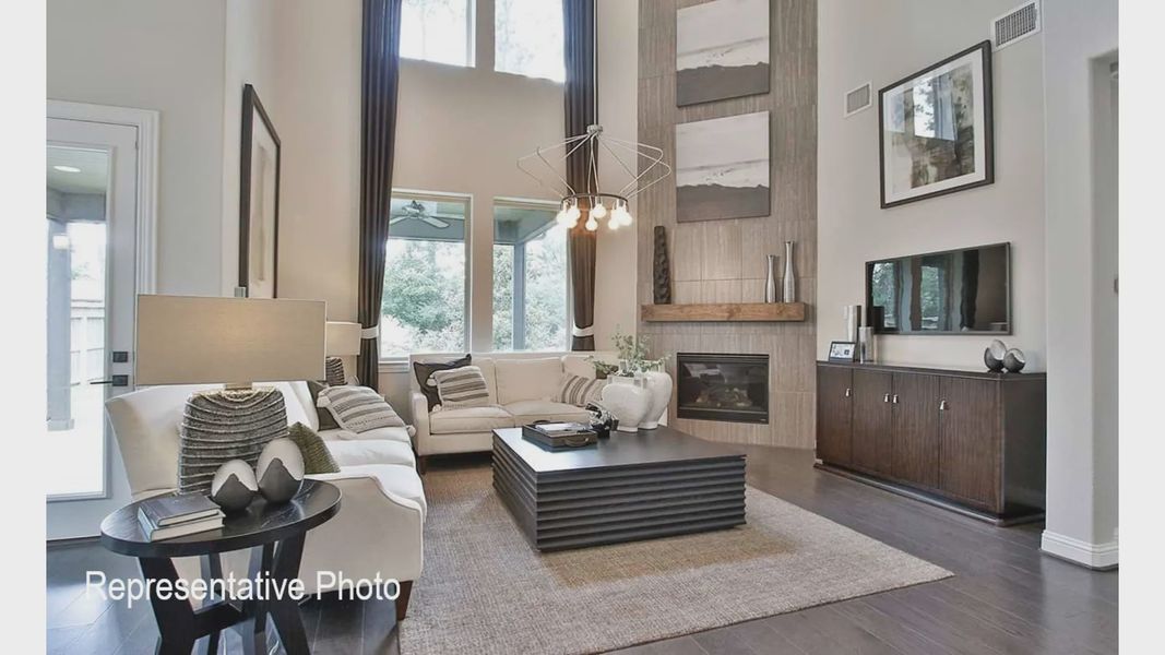 Furnished interior view inside a new home in Hulen Trails, Fort Worth (Image 6).