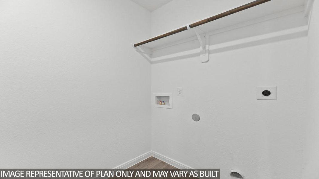 Spacious, unfurnished interior of a new home in Cartwright Mays, Crandall (Image 8).