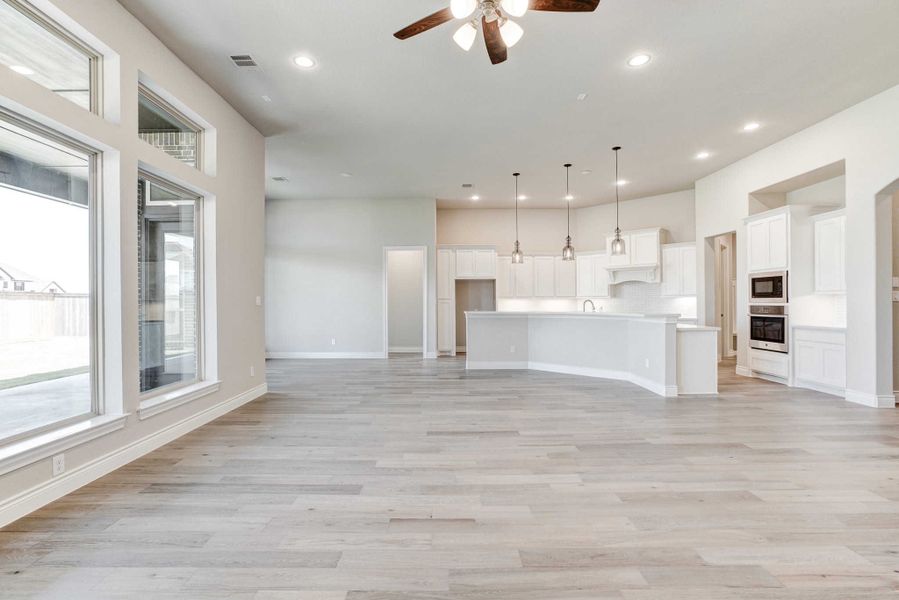 Representative unfurnished interior of a home built from the 2688 by Ravenna Homes in The Woodlands Hills 65′, Willis (Image 21).