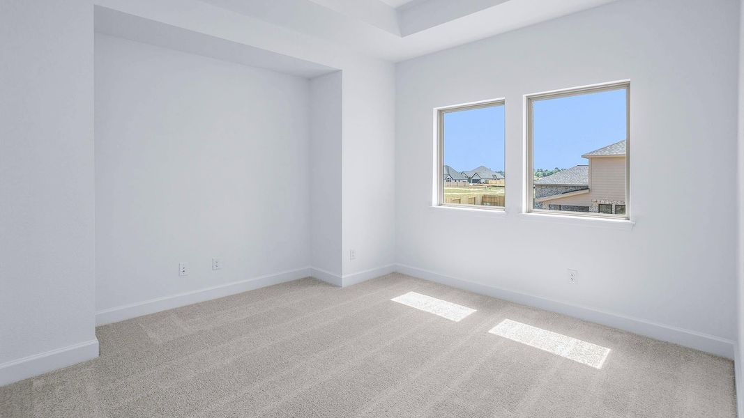 Spacious, unfurnished interior of a new home in Everly, Tomball (Image 16).