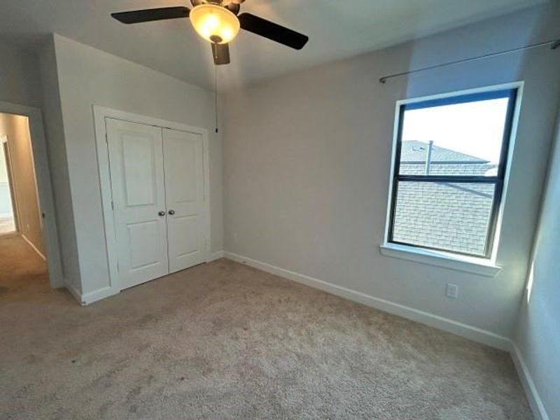 Spacious, unfurnished interior of a new home in , Missouri City (Image 13).