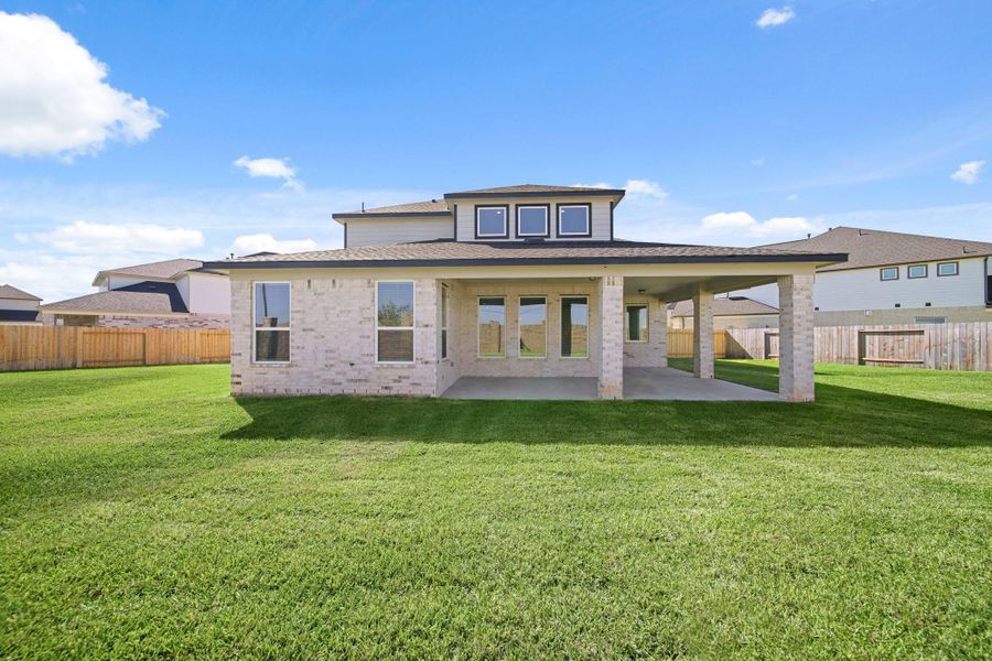 Exterior details and patio area of a home in Beacon Hill, Waller (Image 3). Exterior details and patio area of a home in Beacon Hill, Waller (Image 3).