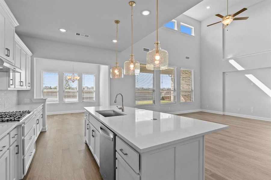 DAL_SP Village_Eagle Mountain II_2105 Birch Street (13)