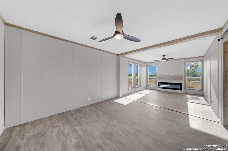 Image 21 of a home in .