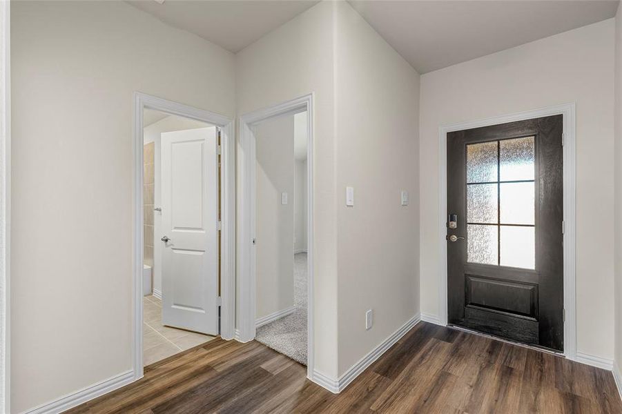 Image 32 of a home in Stratton Place.