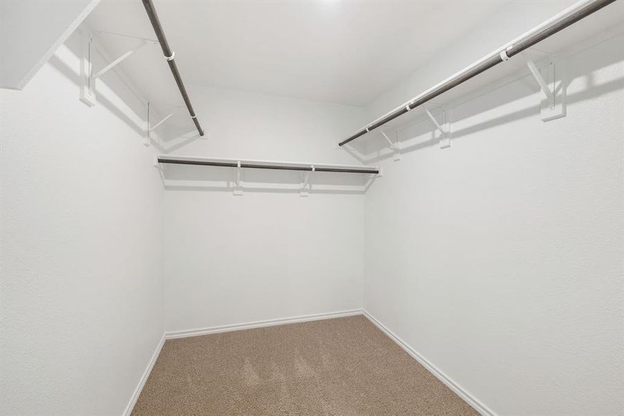 Spacious, unfurnished interior of a new home in Stonehaven, Caddo Mills (Image 29).