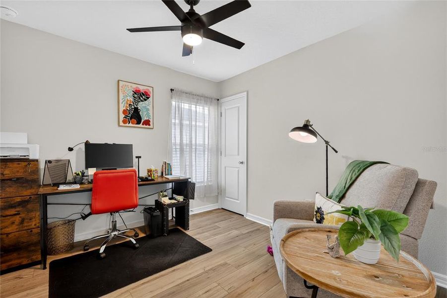 Furnished interior view inside a new home in , Clermont (Image 31).