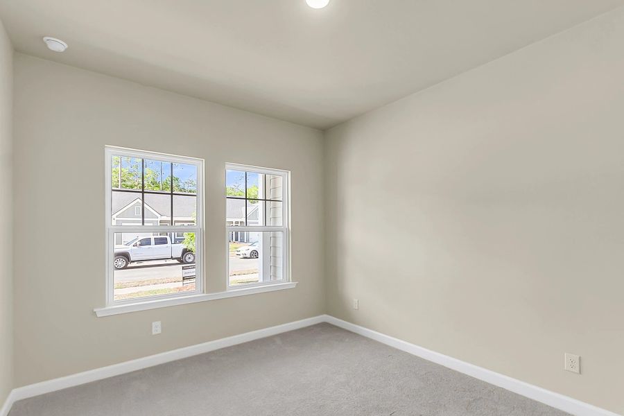 Spacious, unfurnished interior of a new home in Tea Farm, Ravenel (Image 18).