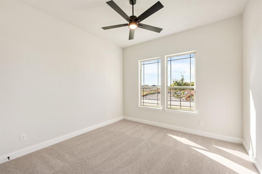 Spacious, unfurnished interior of a new home in The Retreat at North Grove 60, Waxahachie (Image 25). Spacious, unfurnished interior of a new home in The Retreat at North Grove 60, Waxahachie (Image 25).