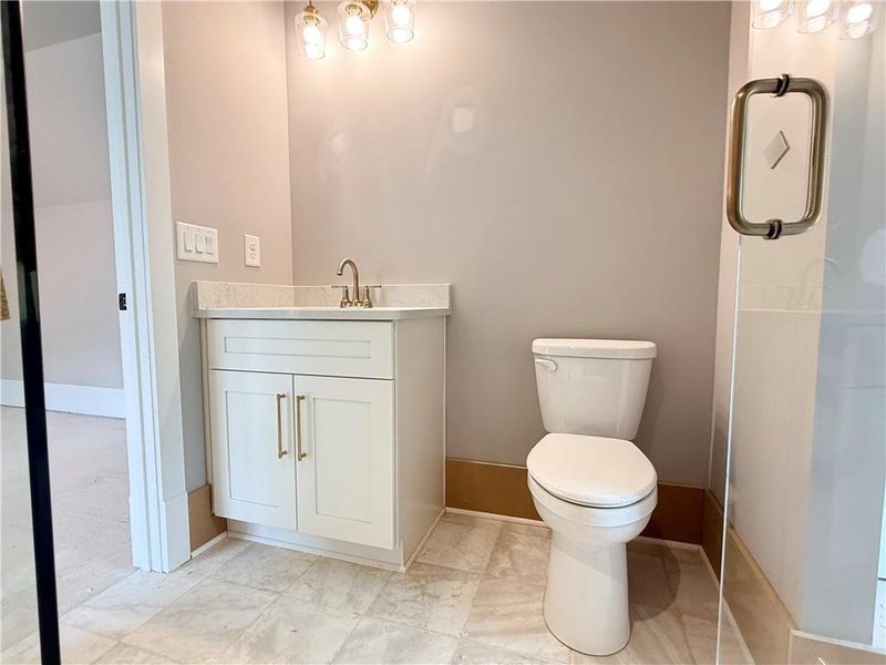 Furnished interior view inside a new home in , Jefferson (Image 11).