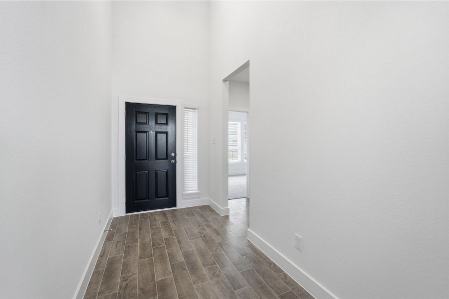 Spacious, unfurnished interior of a new home in Ashland, Richwood (Image 22). Spacious, unfurnished interior of a new home in Ashland, Richwood (Image 22).