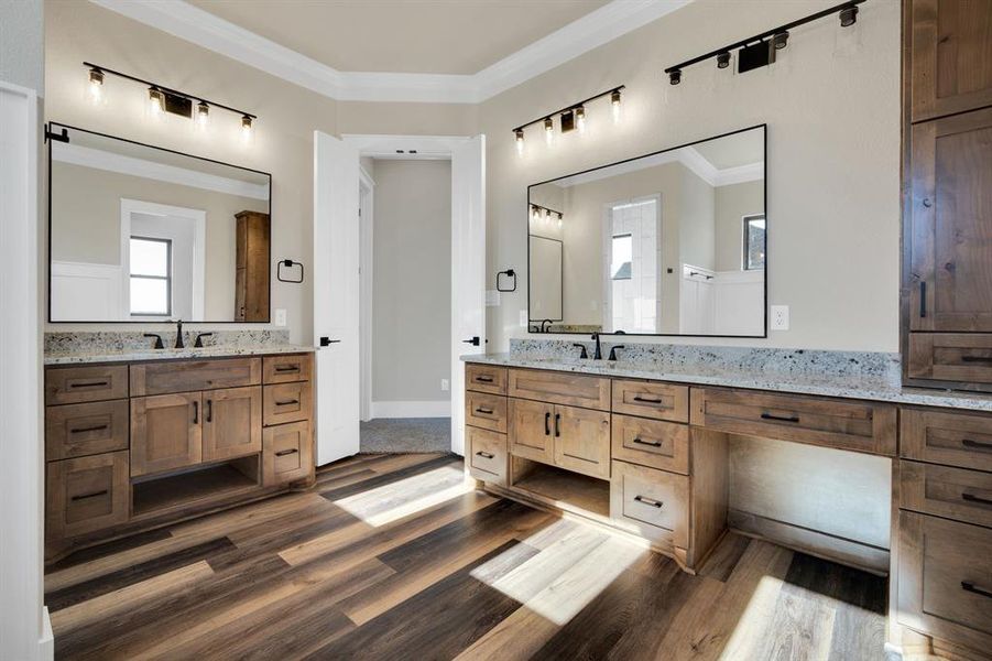 Furnished interior view inside a new home in , Waxahachie (Image 10). Furnished interior view inside a new home in , Waxahachie (Image 10).