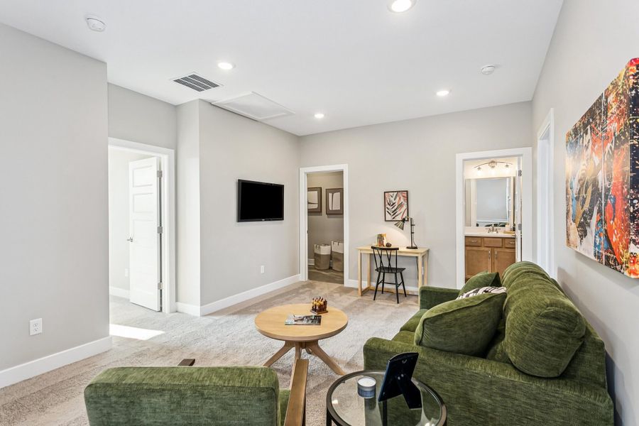 Furnished interior view inside a new home in Heritage Commons, Andover (Image 12).