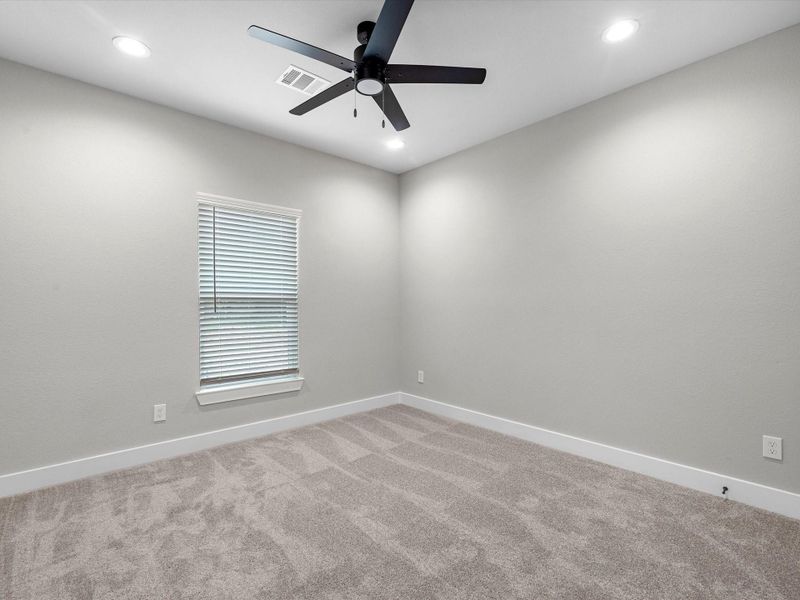 Spacious, unfurnished interior of a new home in , Dayton (Image 19).