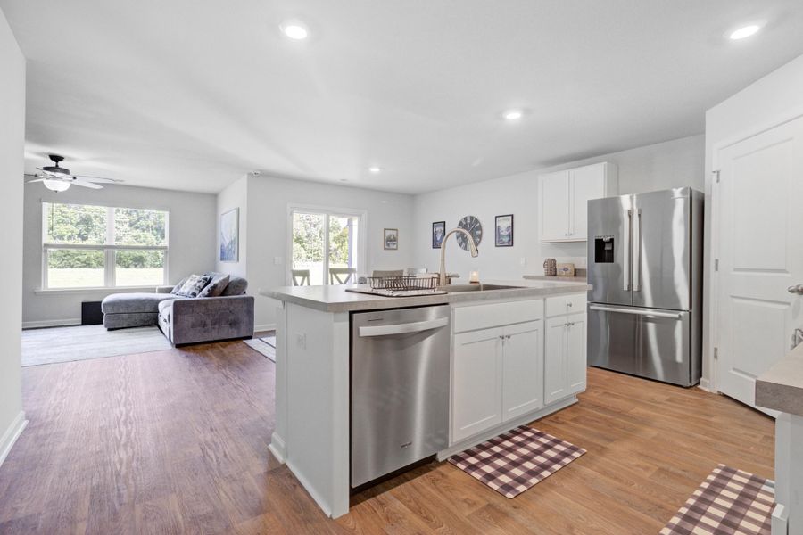 Furnished interior view inside a new home in Stone Ridge, Moncks Corner (Image 12). Furnished interior view inside a new home in Stone Ridge, Moncks Corner (Image 12).