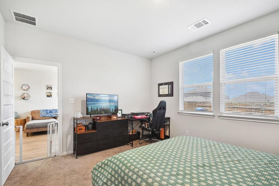 Furnished interior view inside a new home in Trinity Ranch, Elgin (Image 15). Furnished interior view inside a new home in Trinity Ranch, Elgin (Image 15).