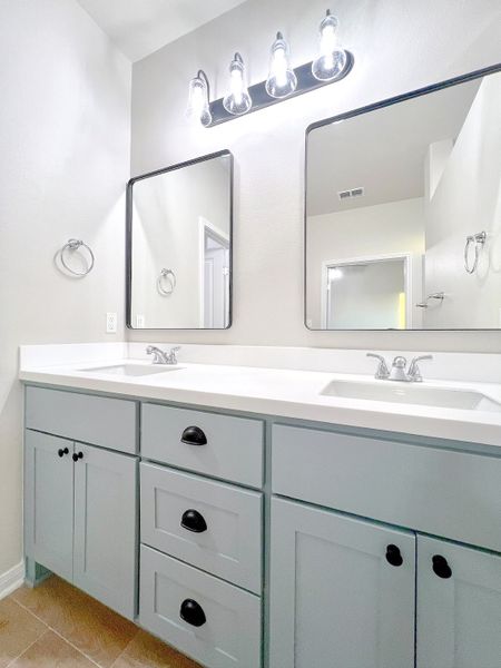 Representative furnished interior of a home built from the Wingate by Steve Klein Custom Builder in TerraVista, Victoria (Image 6).