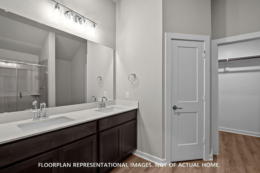 Image 29 of a home in Miller's Pond.