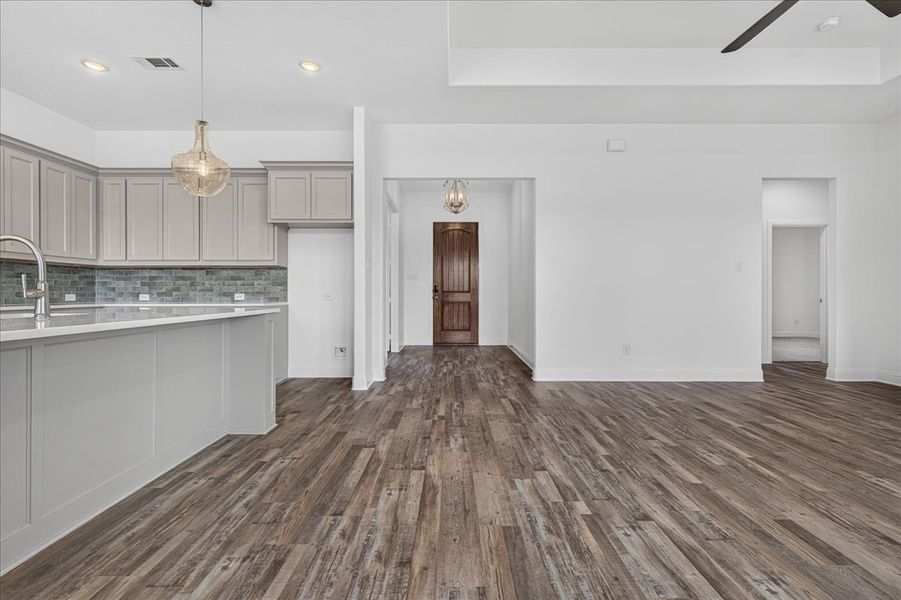 Spacious, unfurnished interior of a new home in Taylor Ranch, Springtown (Image 43).